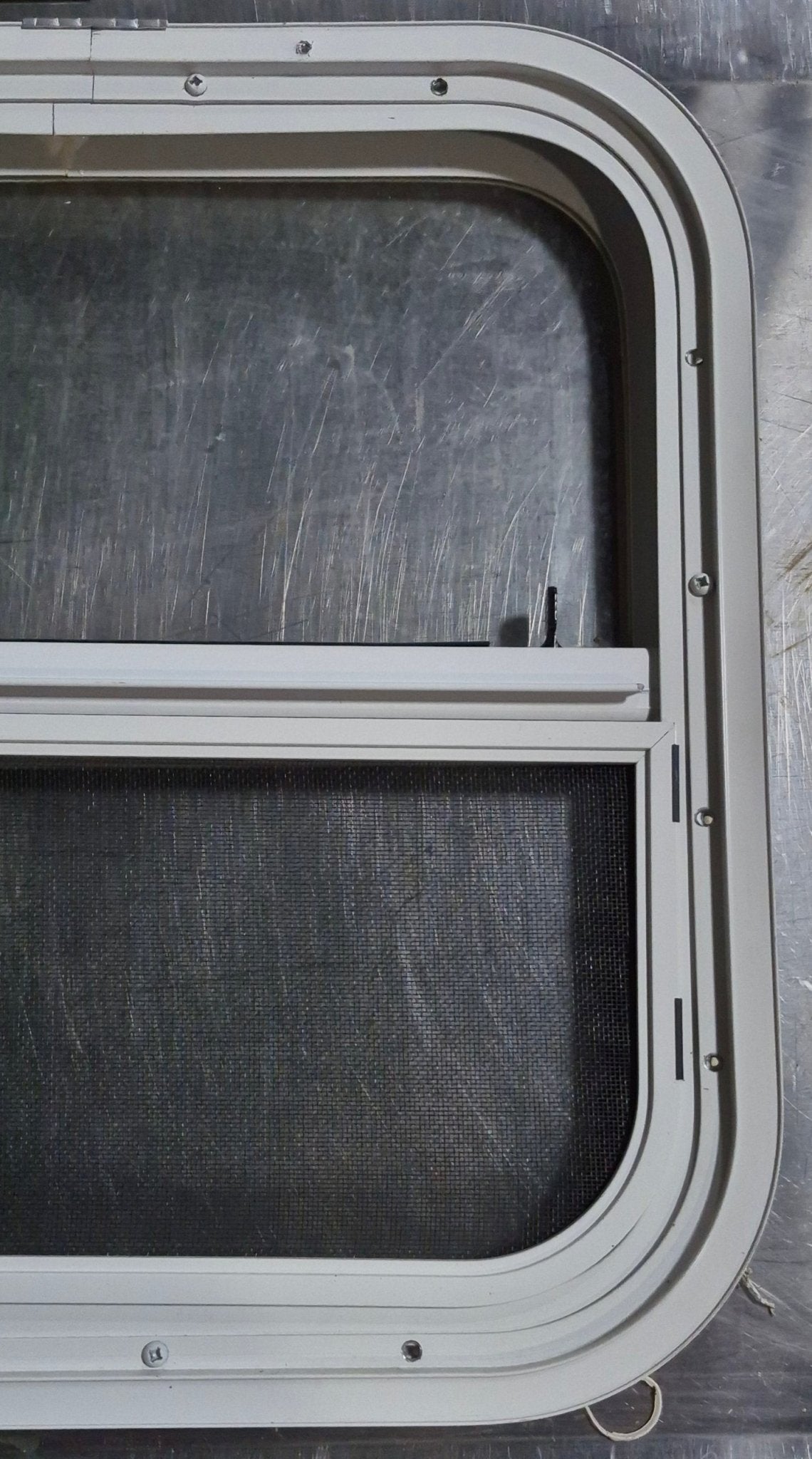 Used White Radius Opening Window : 17 1/2 W x 17 1/2 H x 1 1/8 D