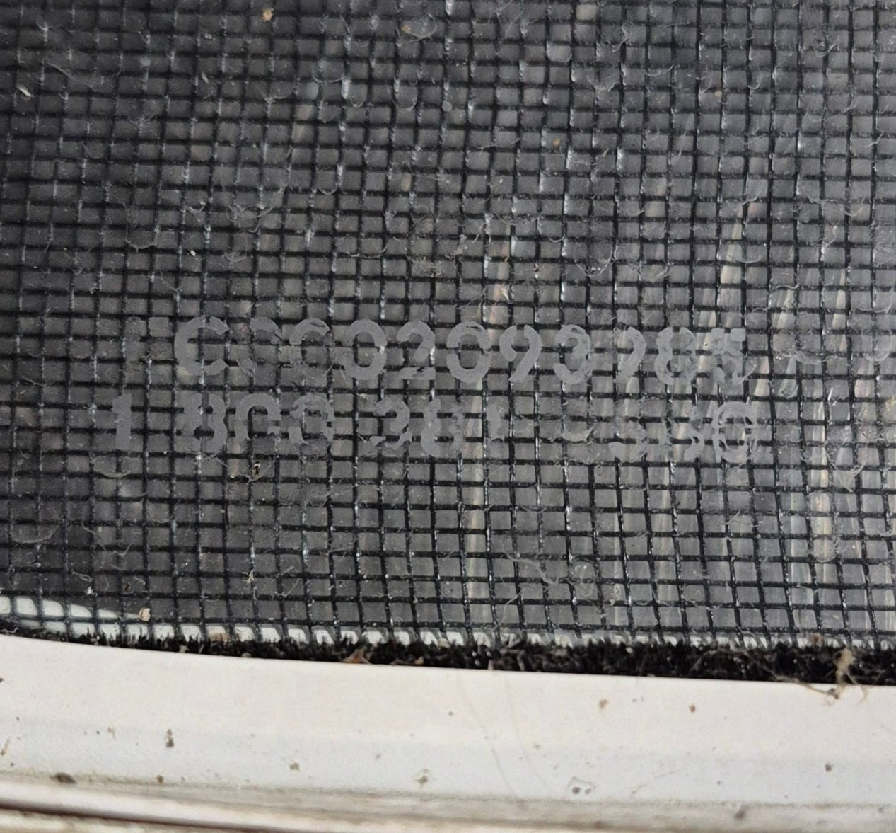 Used White Radius Opening Window : 17 1/2 W x 17 1/2 H x 1 1/8 D