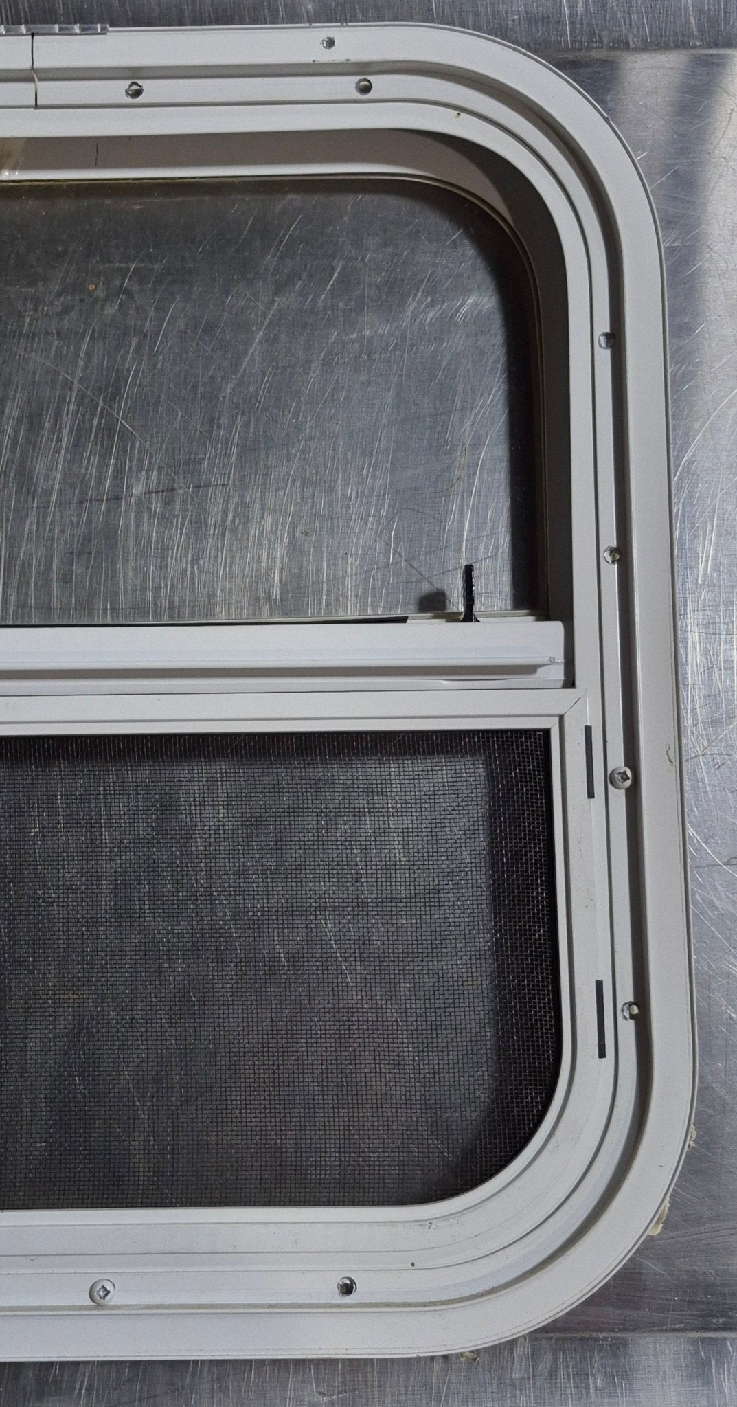 Used White Radius Opening Window : 17 1/2 W x 17 1/2 H x 1 1/8 D