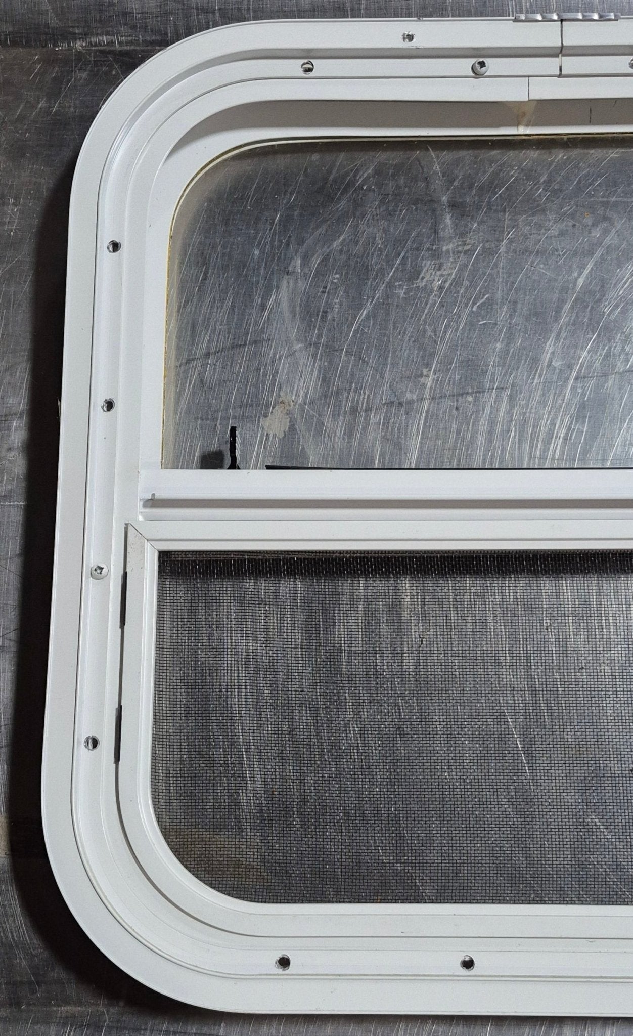 Used White Radius Opening Window : 17 1/2 W x 17 1/2 H x 1 1/8 D
