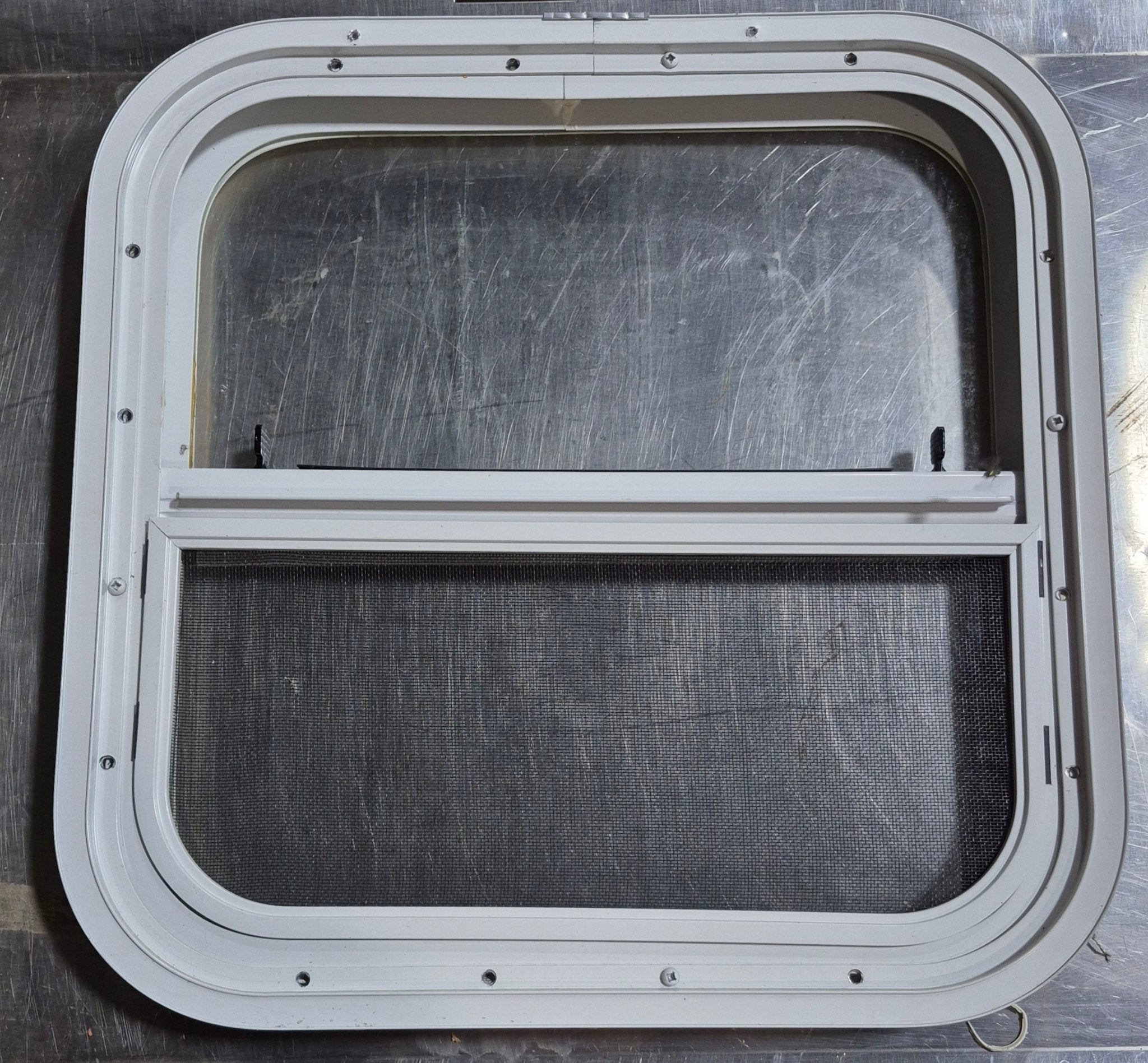 Used White Radius Opening Window : 17 1/2 W x 17 1/2 H x 1 1/8 D