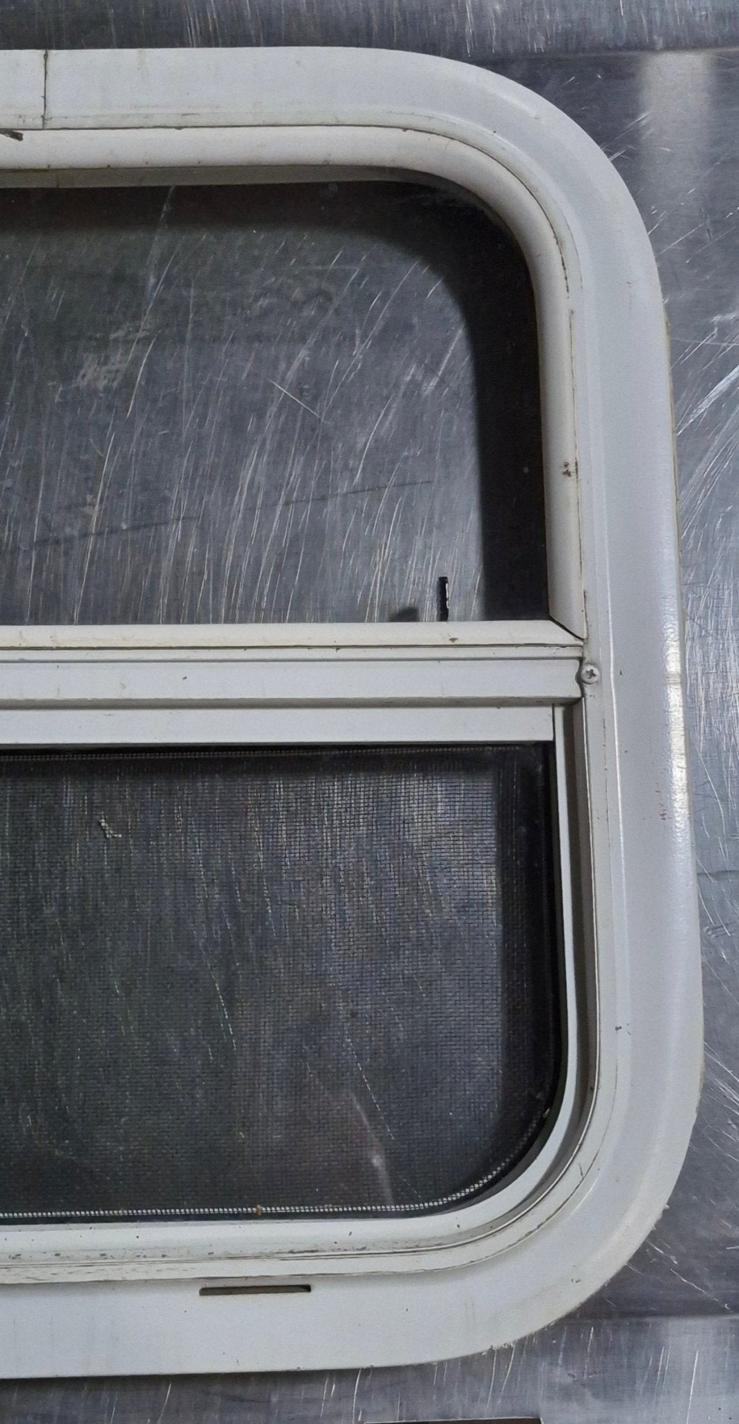 Used White Radius Opening Window : 17 1/2 W x 17 1/2 H x 1 1/8 D