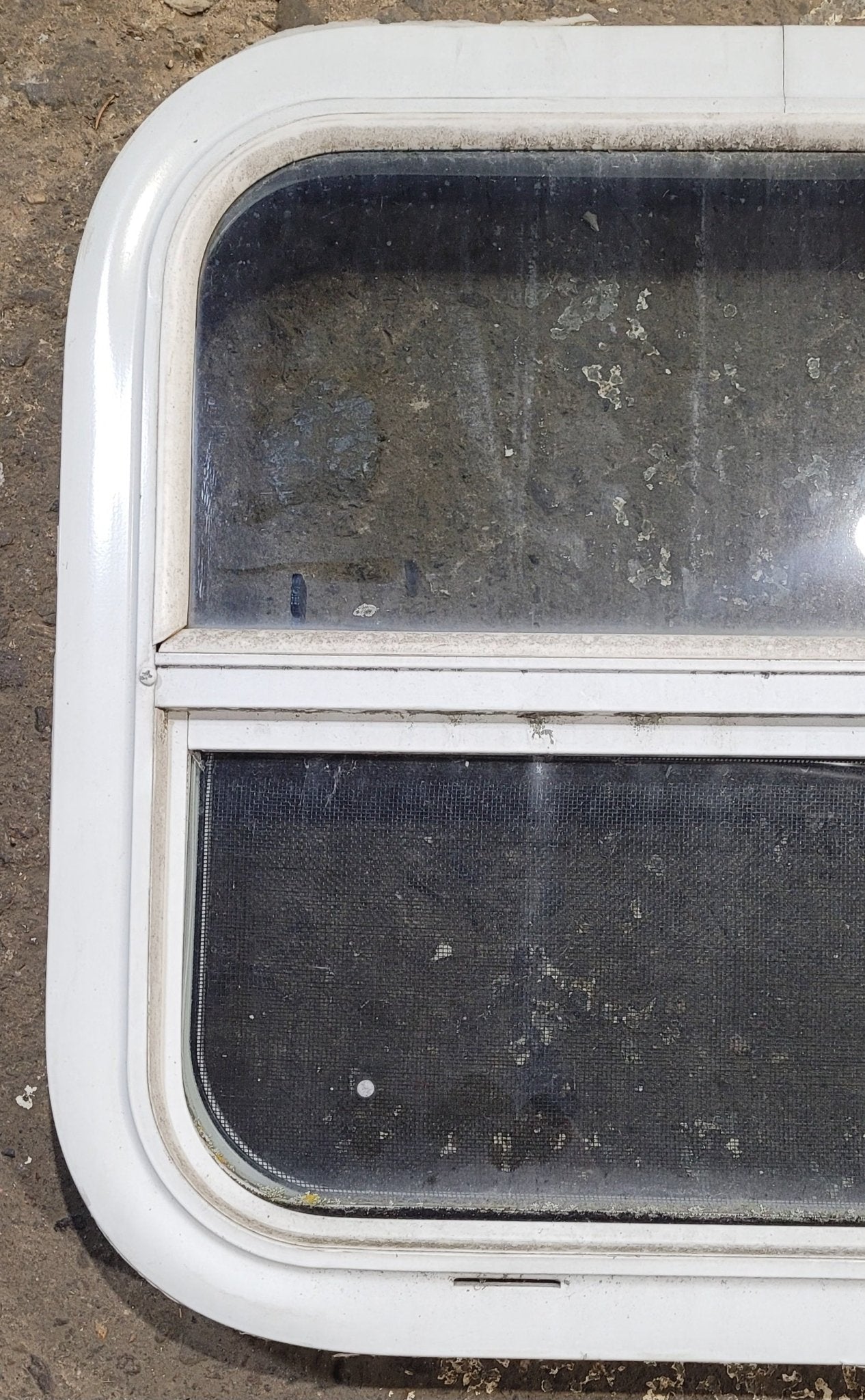 Used White Radius Opening Window : 17 1/2 W x 17 1/2 H x 1 7/8 D