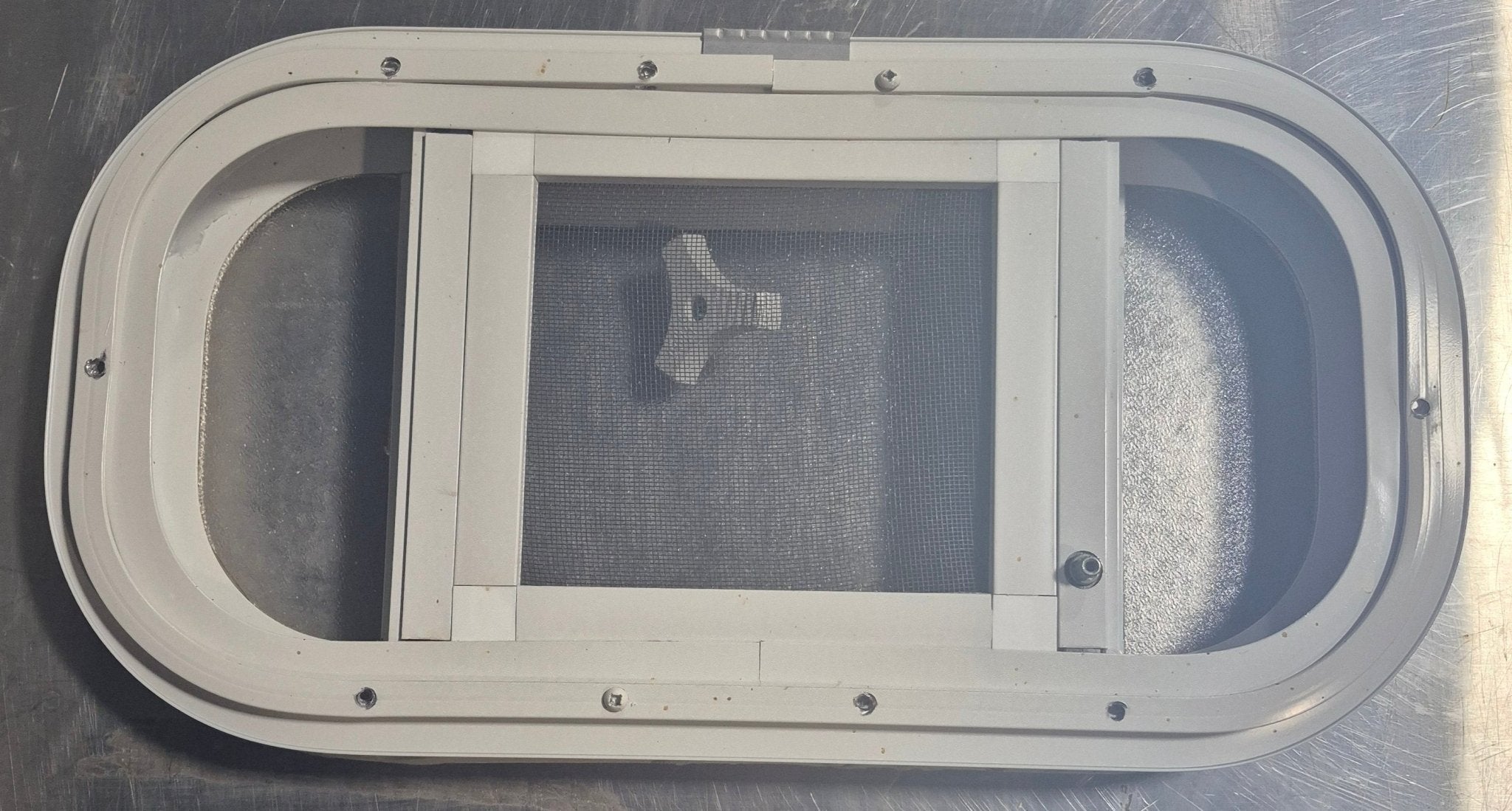 Used White Radius Opening Window : 17 1/2 W x 8 1/2 H x 1 1/8 D