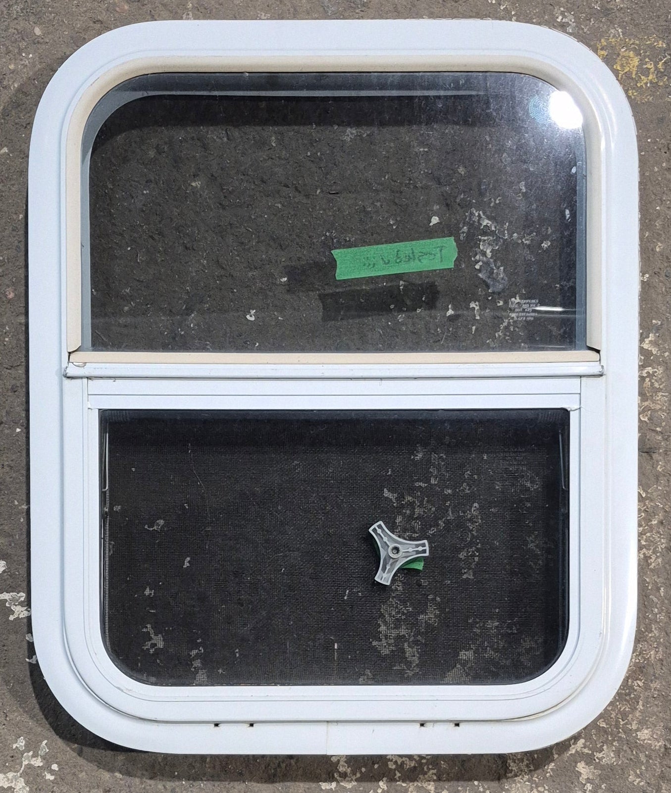 Used White Radius Opening Window : 17 1/4 W x 21 1/4 H x 1 3/4 D