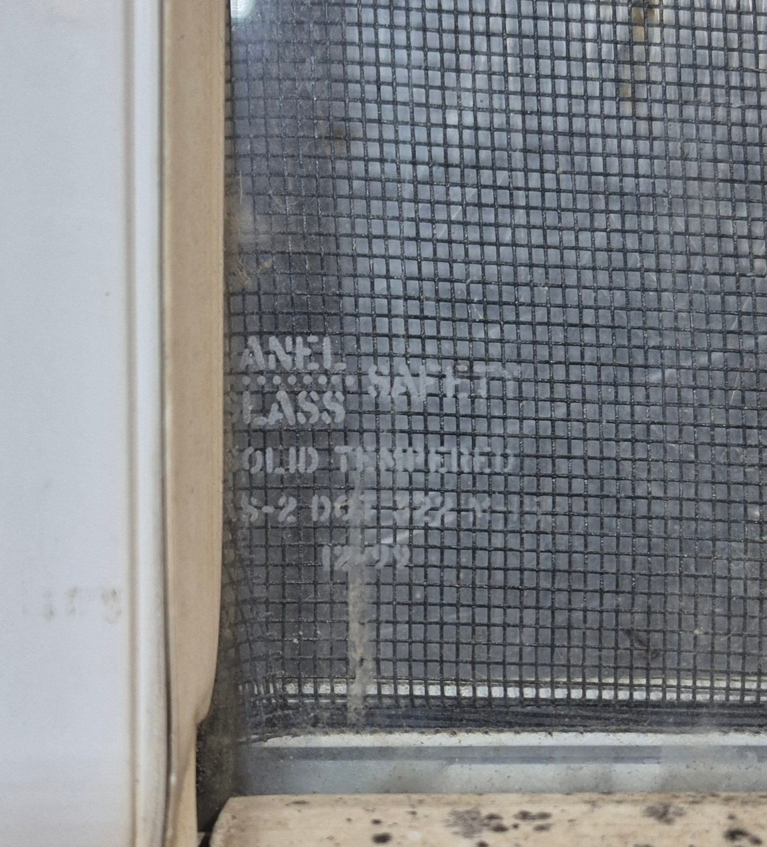 Used White Radius Opening Window : 18 1/4 W x 17 3/4 H x 1 3/4 D