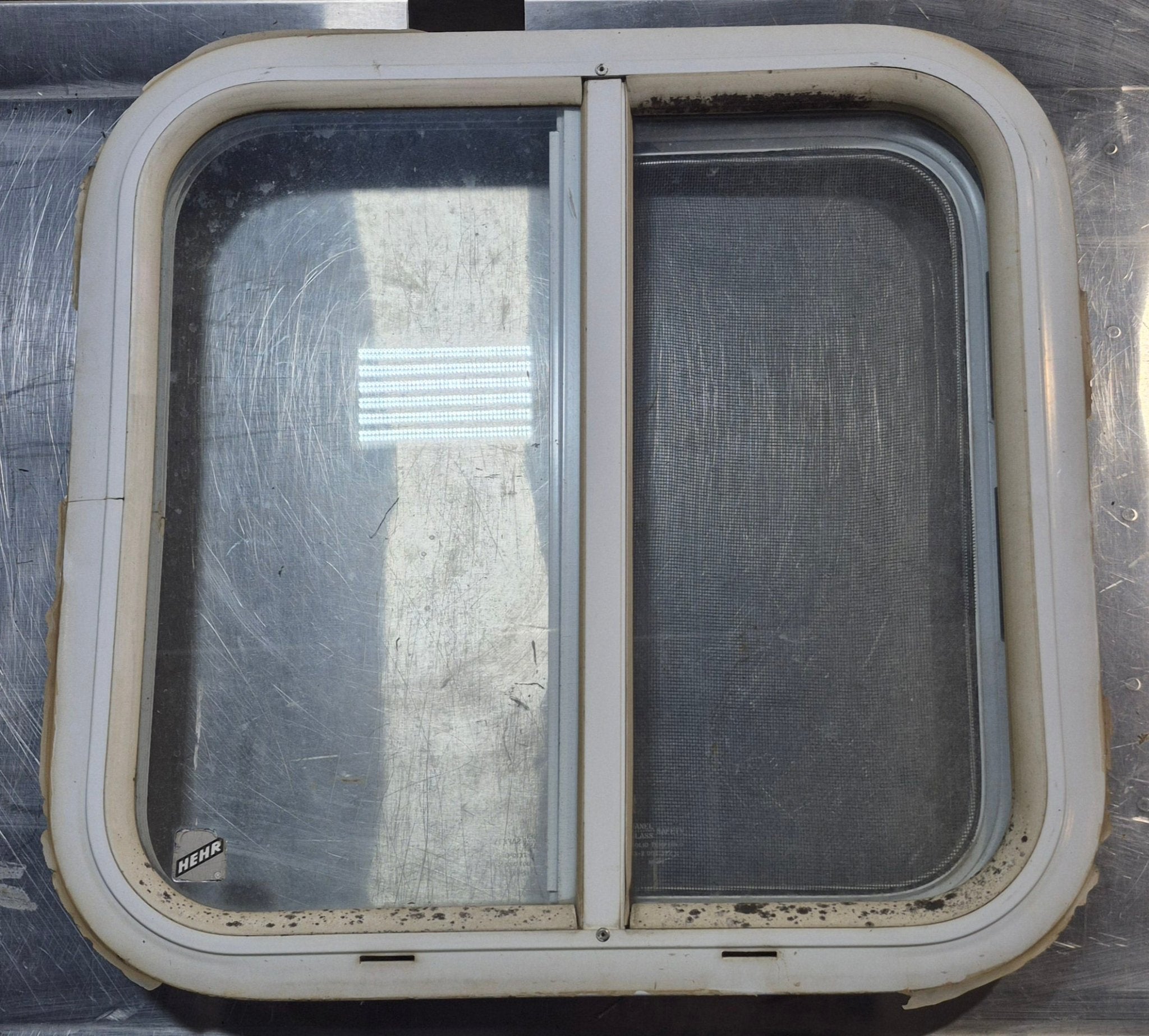 Used White Radius Opening Window : 18 1/4 W x 17 3/4 H x 1 3/4 D