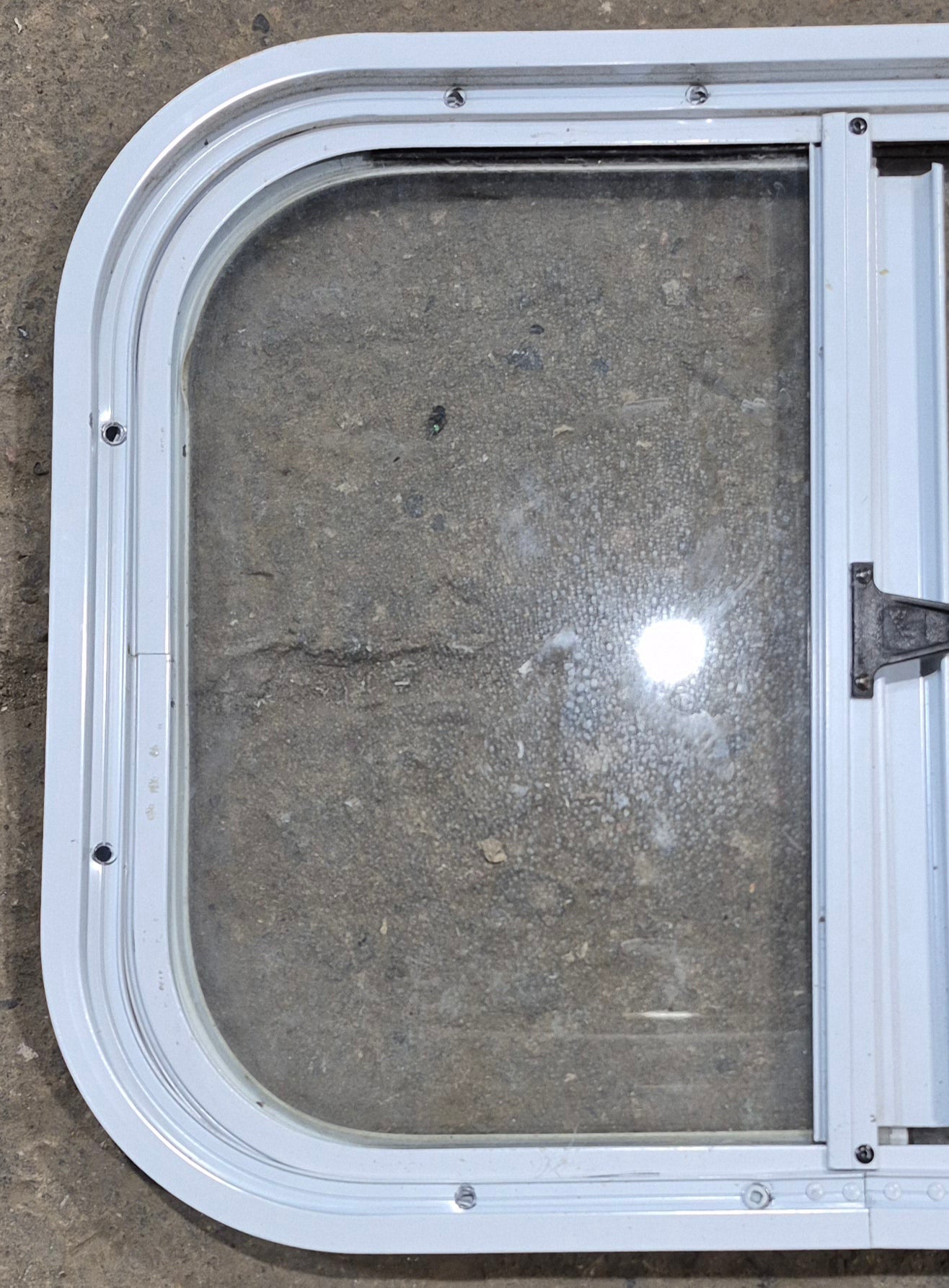 Used White Radius Opening Window : 19 1/2 W x 14 1/2 H x 1 1/4 D