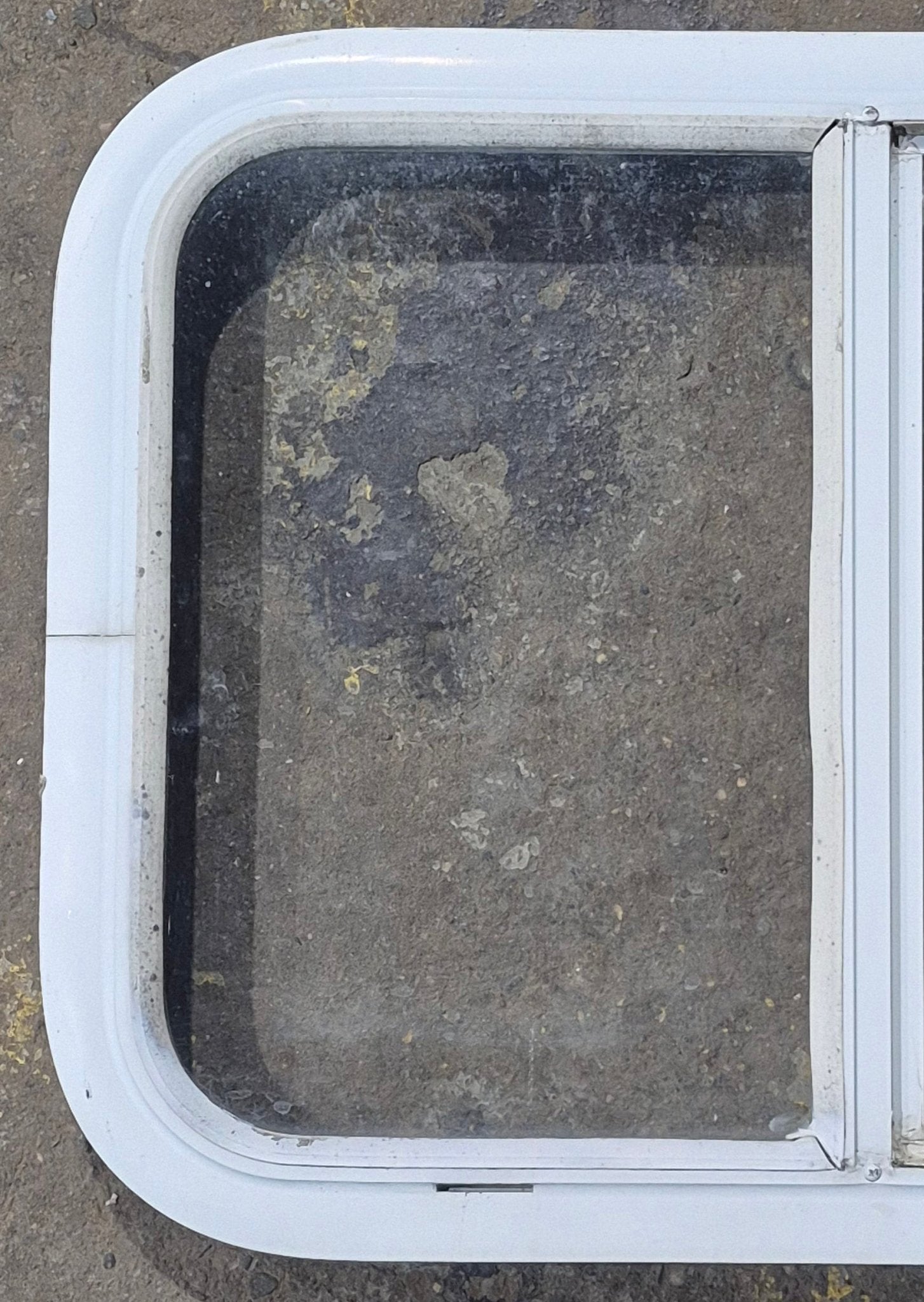Used White Radius Opening Window : 23 1/2 W x 17 1/2 H x 1 7/8 D