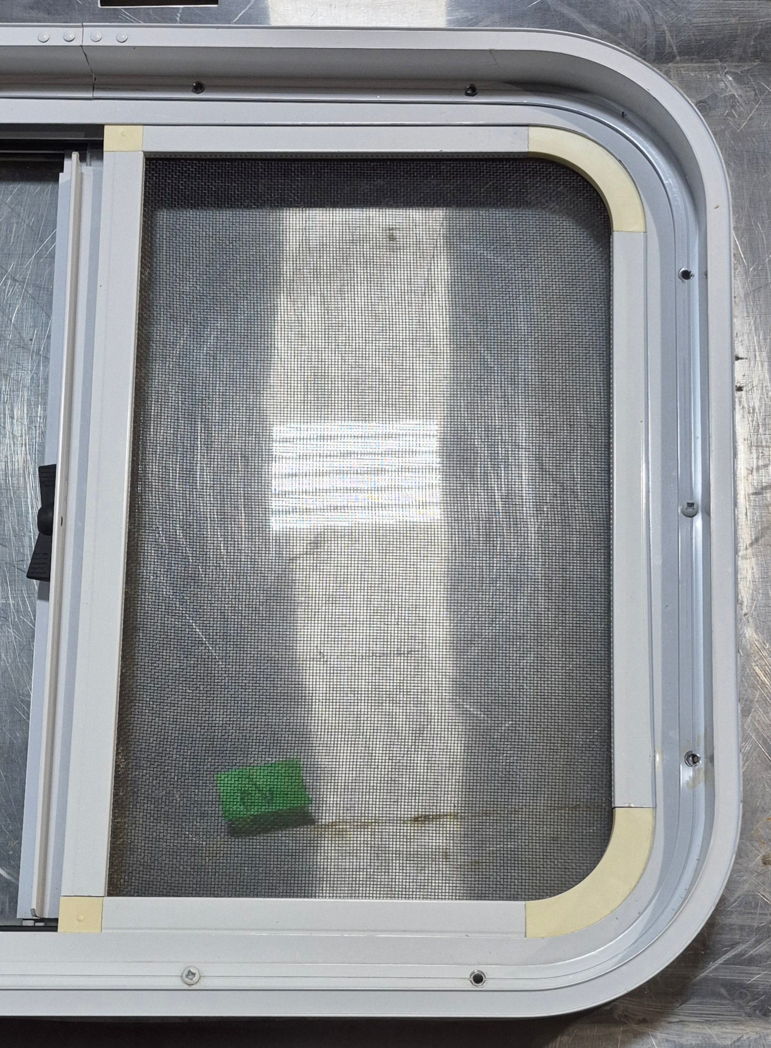 Used White Radius Opening Window : 23 1/2 W x 17 1/2 H x 1 7/8 D