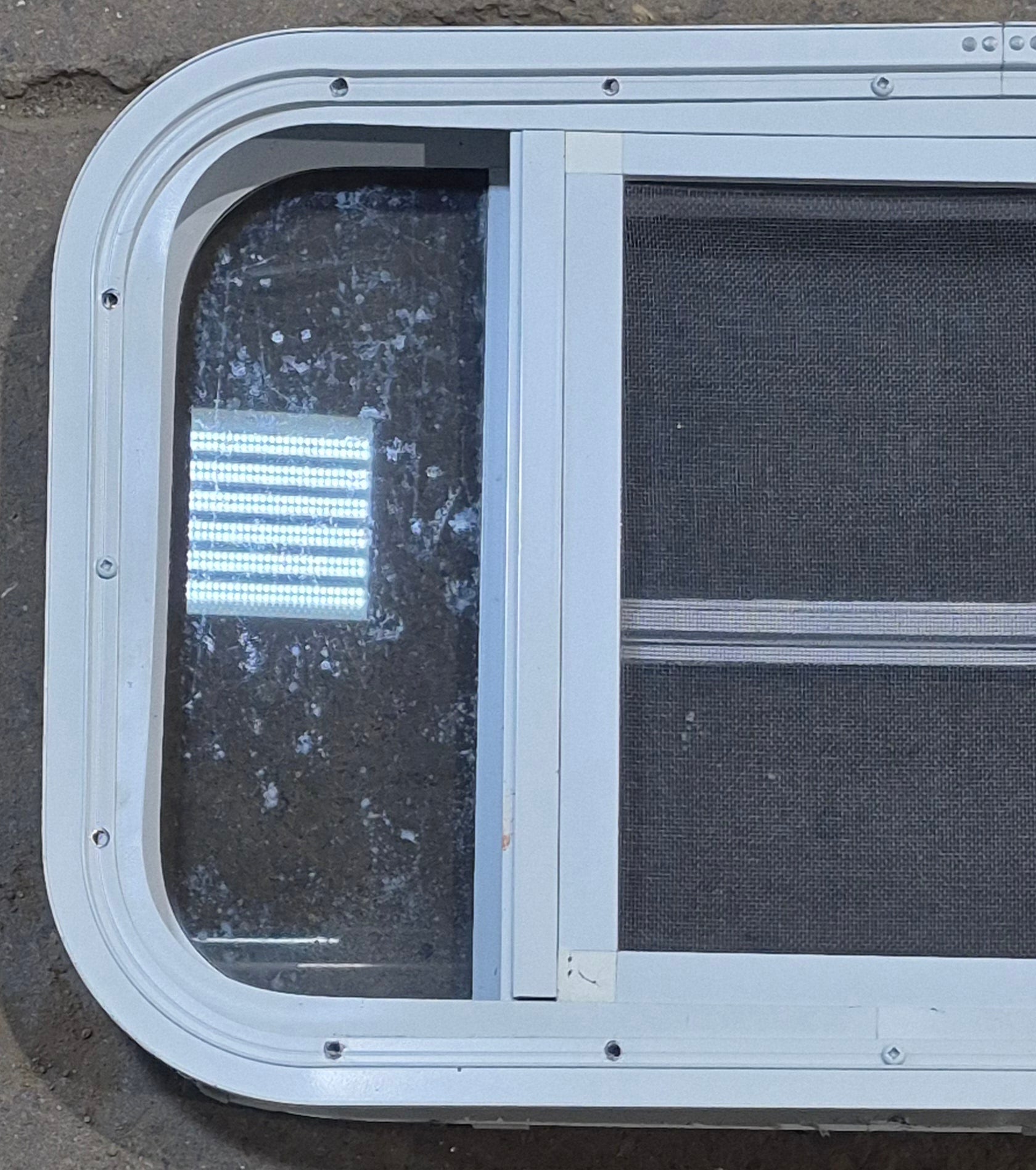 Used White Radius Opening Window : 23 1/4 W x 14 1/2 H x 1 7/8 D