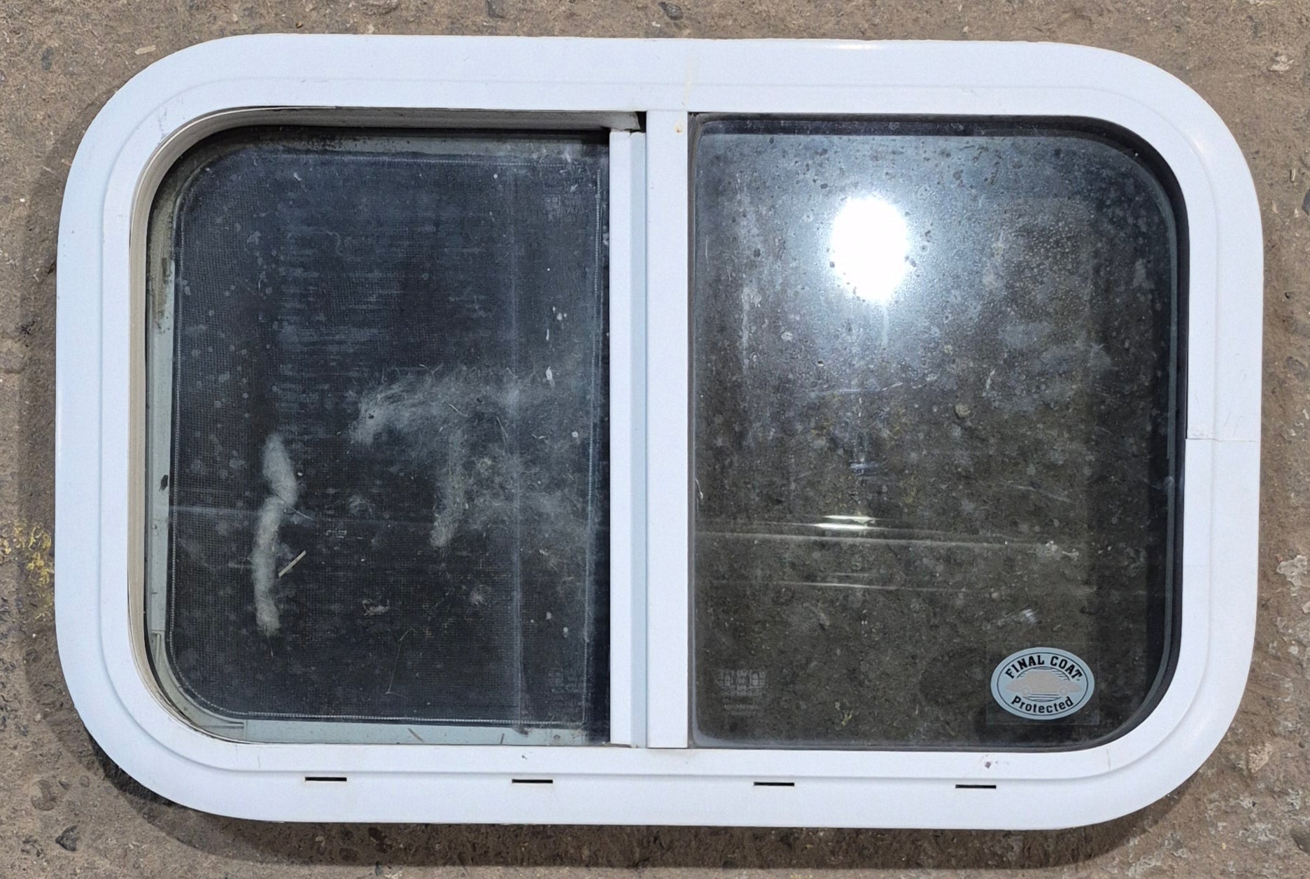 Used White Radius Opening Window : 23 1/4 W x 14 3/4 H x 1 7/8 D