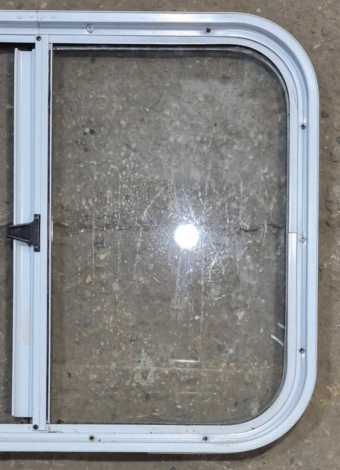 Used White Radius Opening Window : 25 1/2 W x 19 1/2 H x 1 1/4 D