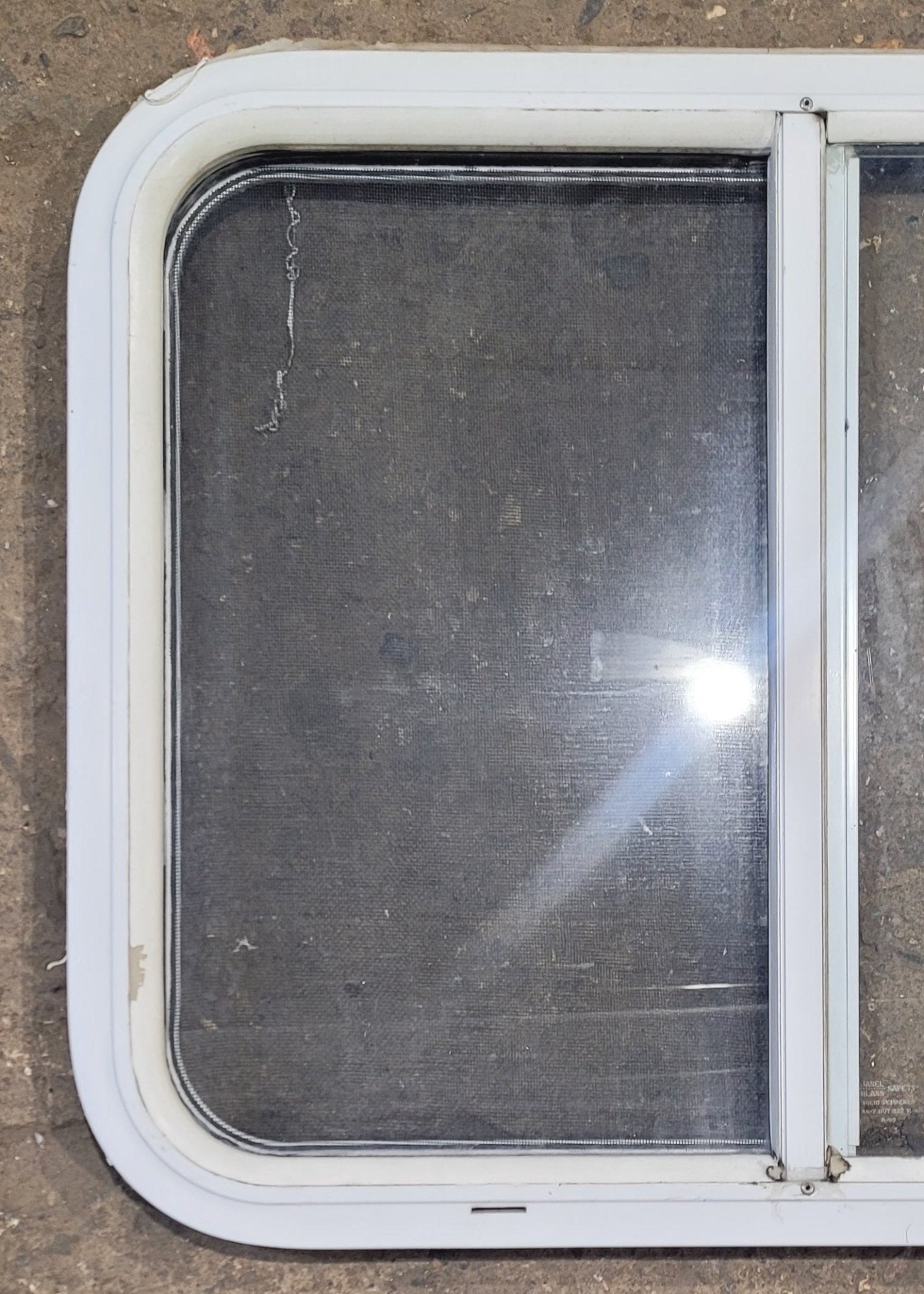 Used White Radius Opening Window : 26 1/2 W x 20 1/2 H x 1 1/4 D