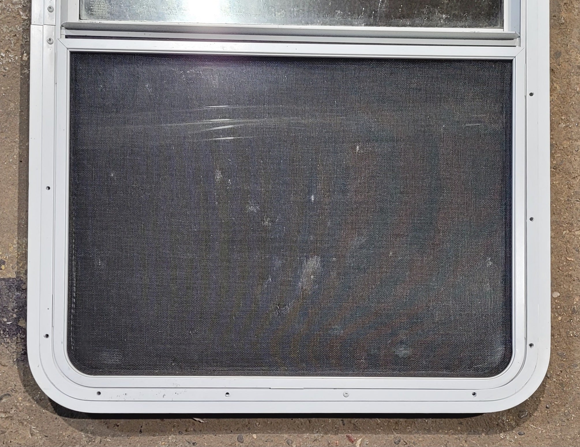 Used White Radius Opening Window : 26 W x 39 1/2 H x 1 7/8 D
