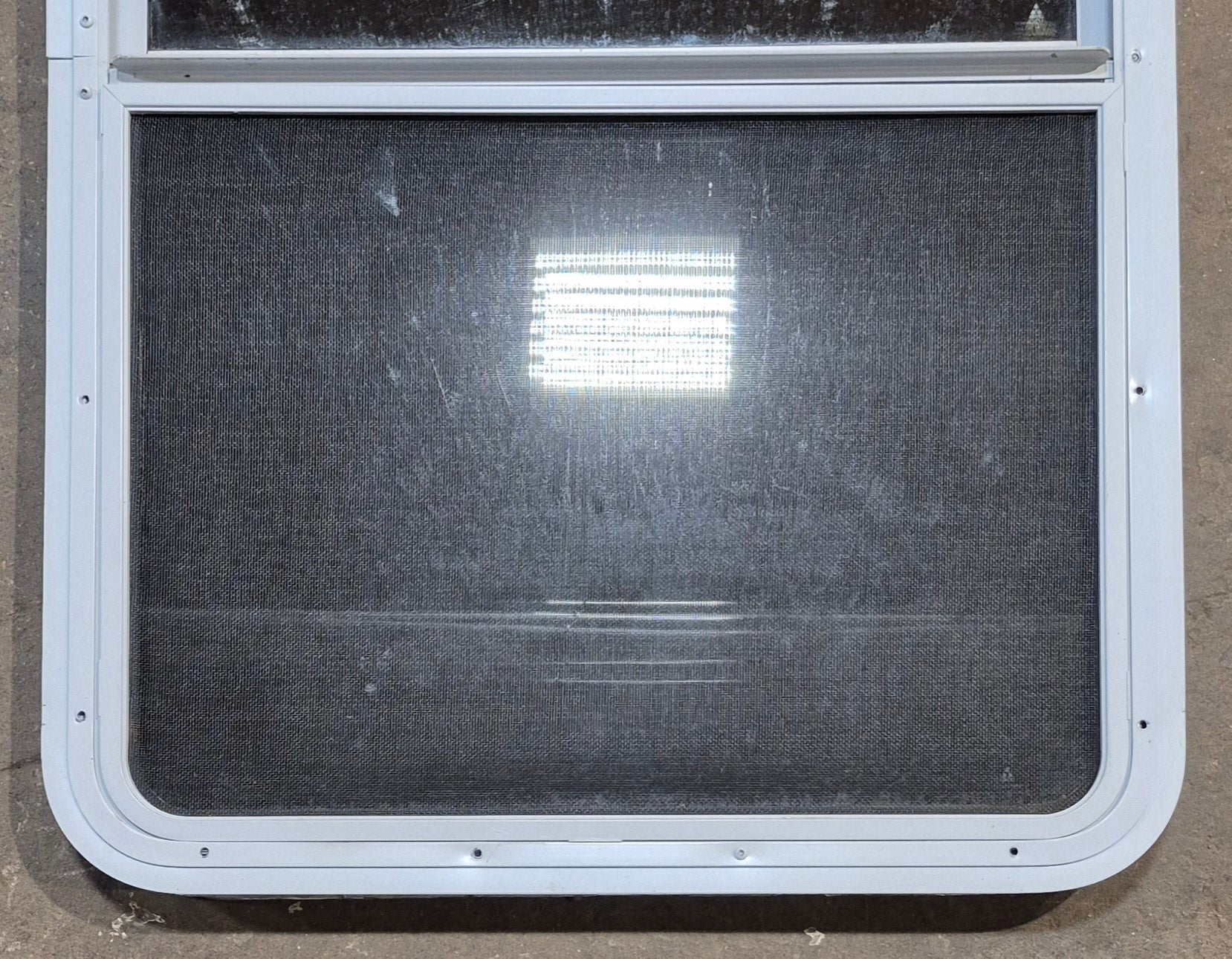 Used White Radius Opening Window : 26 W x 39 1/2 H x 1 7/8 D