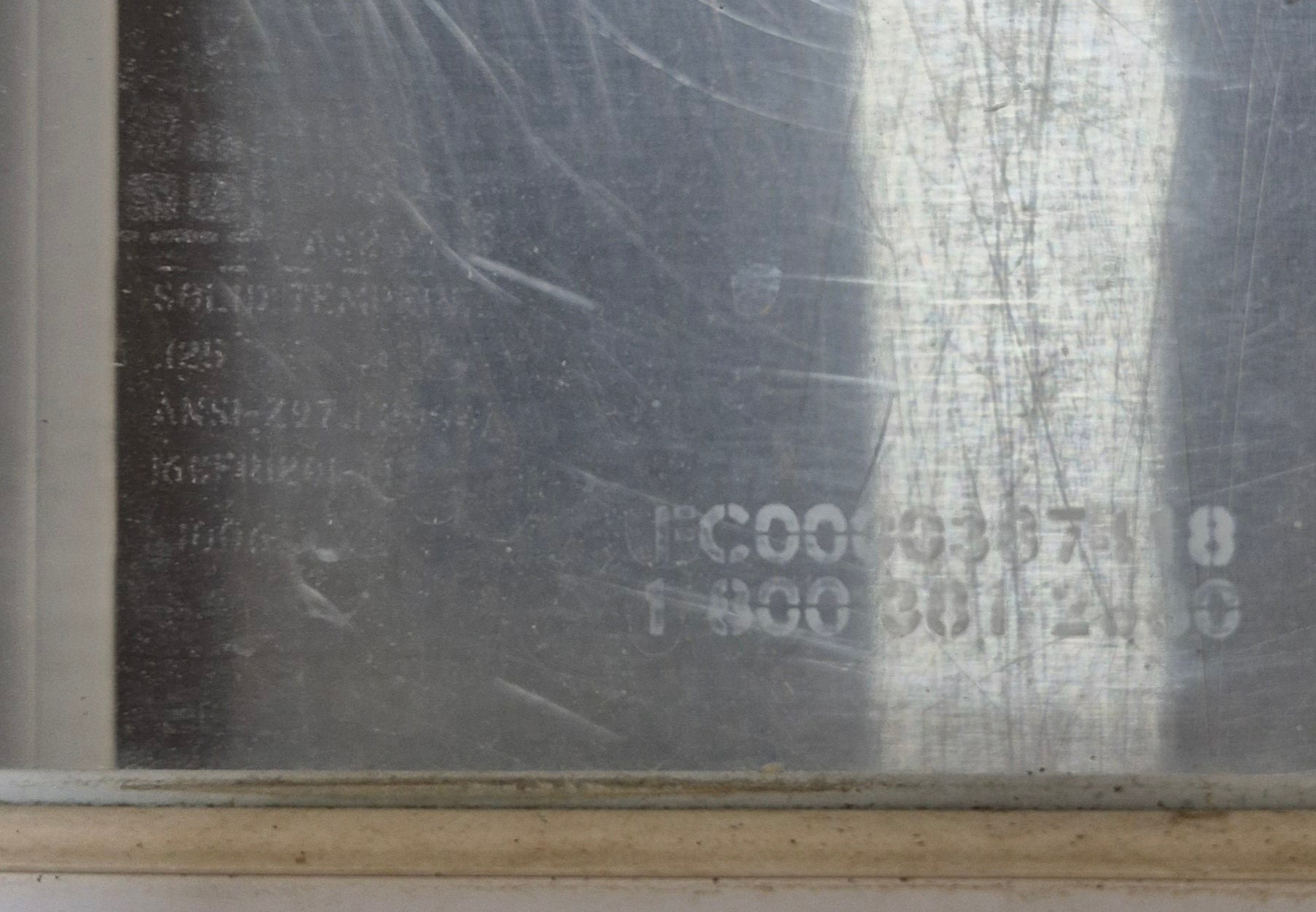 Used White Radius Opening Window : 29 1/2 W x 17 1/2 H x 1 7/8 D