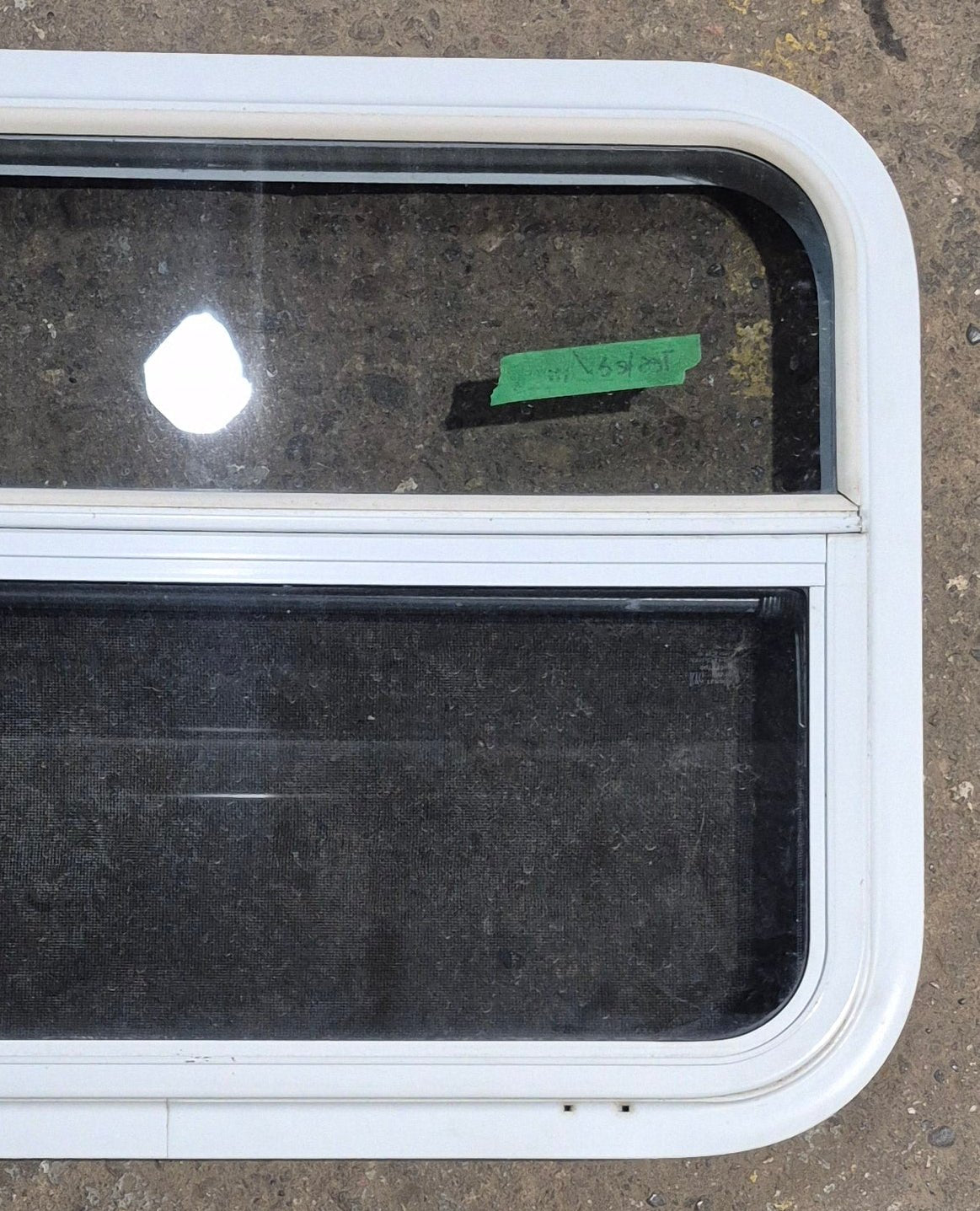 Used White Radius Opening Window : 29 1/2 W x 19 1/4 H x 1 7/8 D