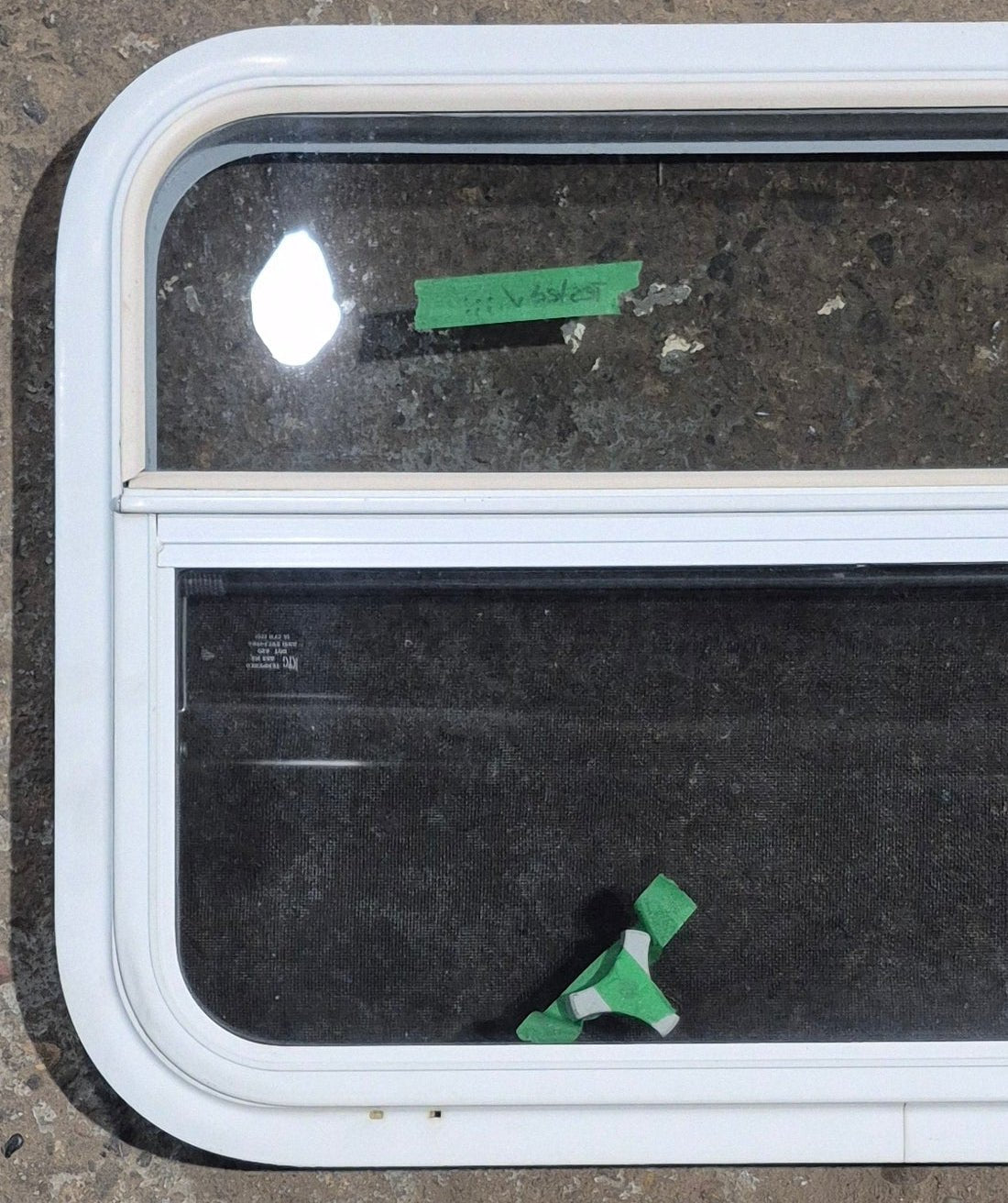 Used White Radius Opening Window : 29 1/2 W x 19 1/4 H x 1 7/8 D
